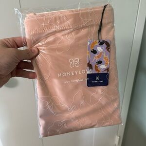 NWT and in bag Honeylove Super Power Brief Sz L in Rose Tan